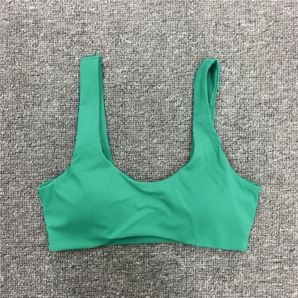 2023 Fitness Bra Kardashian Same Style Shockproof Sports Curved Hem Yoga Wear Bra Slim Fit Top Run Women - Image 10