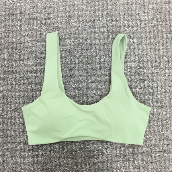 2023 Fitness Bra Kardashian Same Style Shockproof Sports Curved Hem Yoga Wear Bra Slim Fit Top Run Women - Image 12