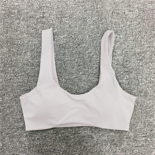 2023 Fitness Bra Kardashian Same Style Shockproof Sports Curved Hem Yoga Wear Bra Slim Fit Top Run Women - Image 7